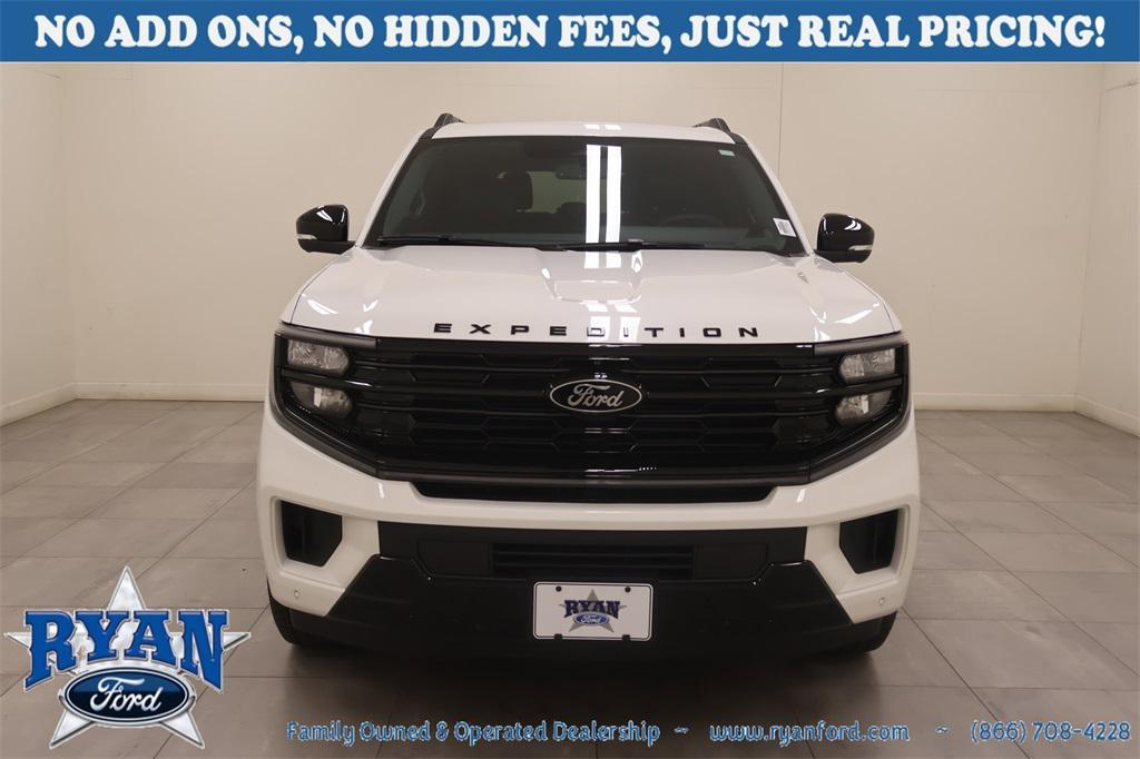 new 2025 Ford Expedition car, priced at $77,910