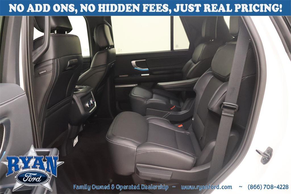 new 2025 Ford Expedition car, priced at $77,910