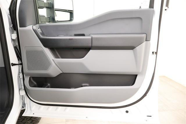 new 2025 Ford F-250 car, priced at $50,041