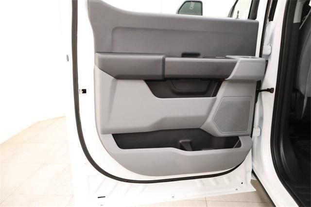 new 2025 Ford F-250 car, priced at $50,041