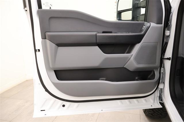 new 2025 Ford F-250 car, priced at $50,041