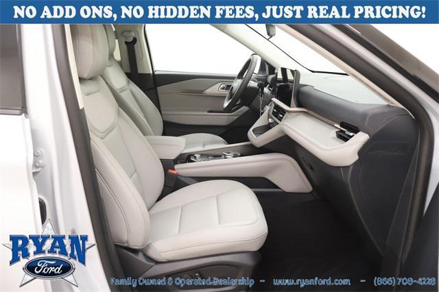 new 2025 Ford Explorer car, priced at $37,819
