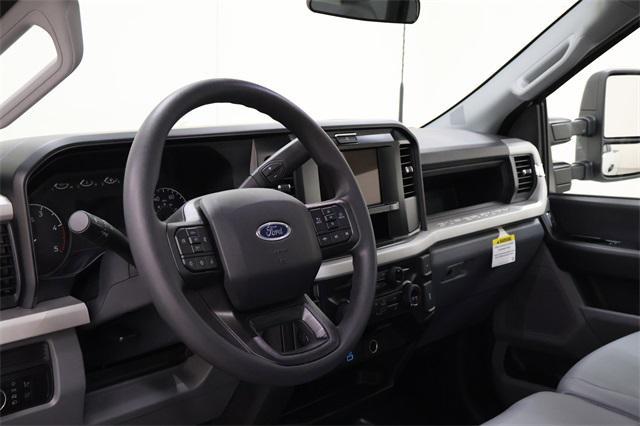 new 2025 Ford F-250 car, priced at $53,369