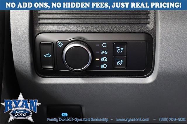 new 2025 Ford F-250 car, priced at $48,580