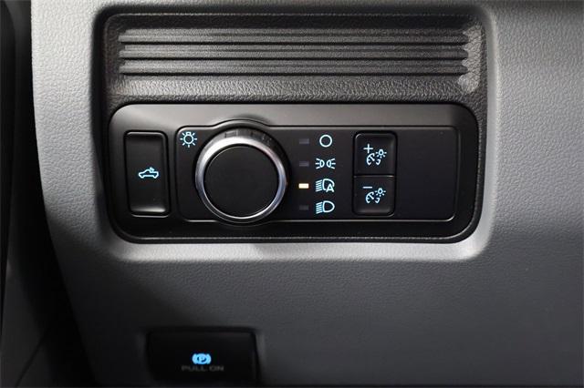 new 2025 Ford F-250 car, priced at $53,369