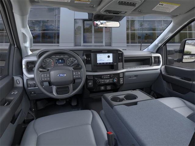 new 2025 Ford F-250 car, priced at $43,713