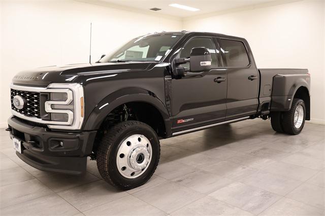 new 2025 Ford F-450 car, priced at $101,605