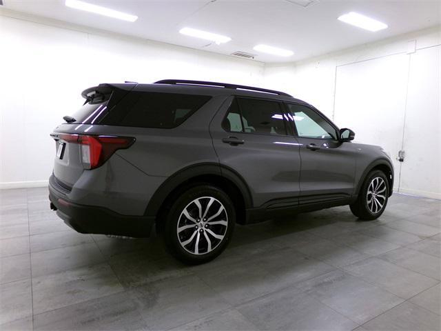 new 2025 Ford Explorer car, priced at $42,037