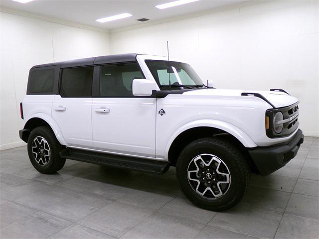 new 2025 Ford Bronco car, priced at $50,383