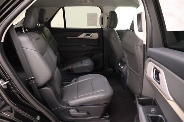 new 2025 Ford Explorer car, priced at $39,623