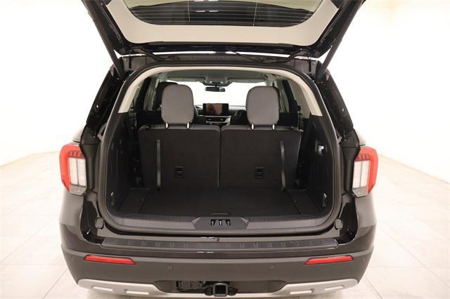 new 2025 Ford Explorer car, priced at $39,623