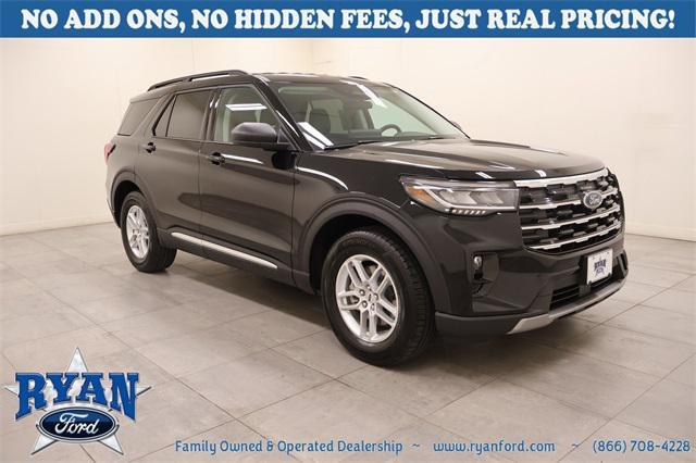 new 2025 Ford Explorer car, priced at $40,075