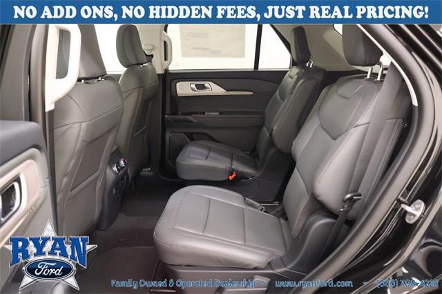 new 2025 Ford Explorer car, priced at $40,075