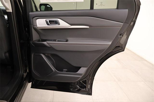 new 2025 Ford Explorer car, priced at $39,623