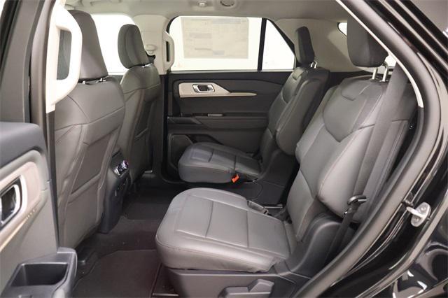 new 2025 Ford Explorer car, priced at $39,623
