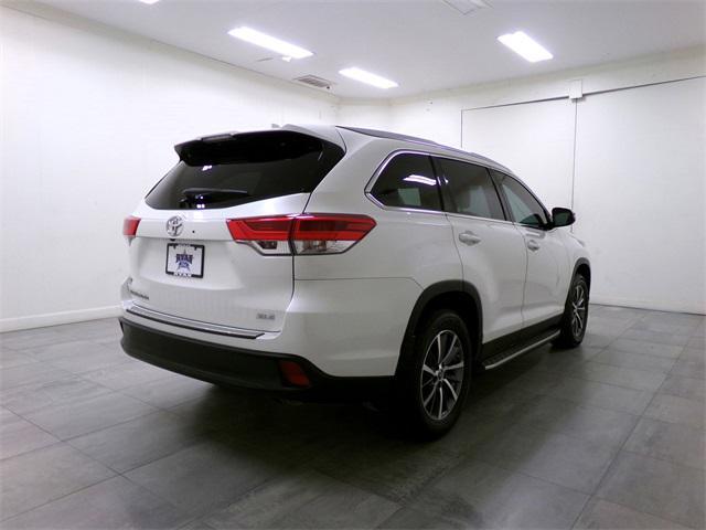 used 2019 Toyota Highlander car, priced at $24,808