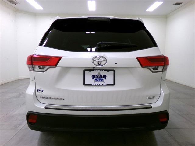 used 2019 Toyota Highlander car, priced at $24,808