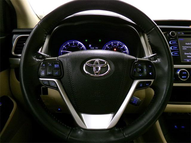 used 2019 Toyota Highlander car, priced at $24,808