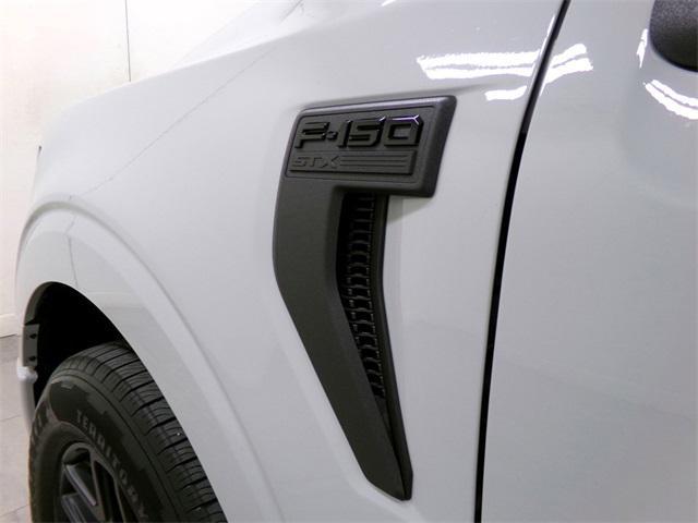 new 2024 Ford F-150 car, priced at $40,944