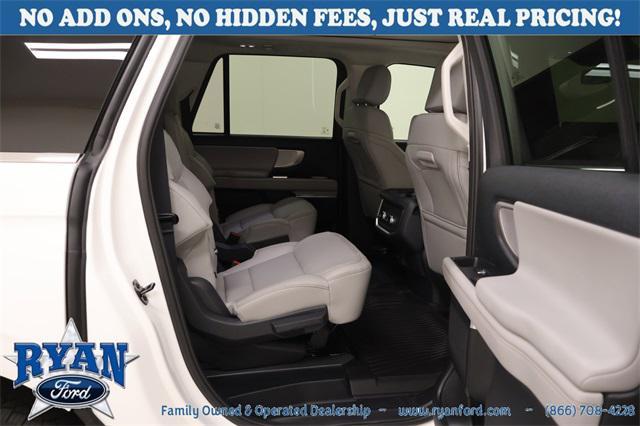 new 2025 Ford Expedition Max car, priced at $77,335