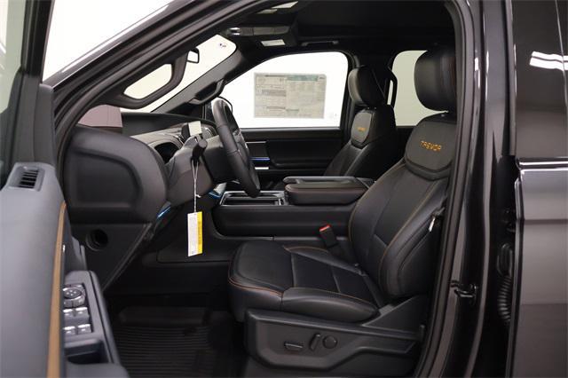 new 2025 Ford Expedition car, priced at $80,375
