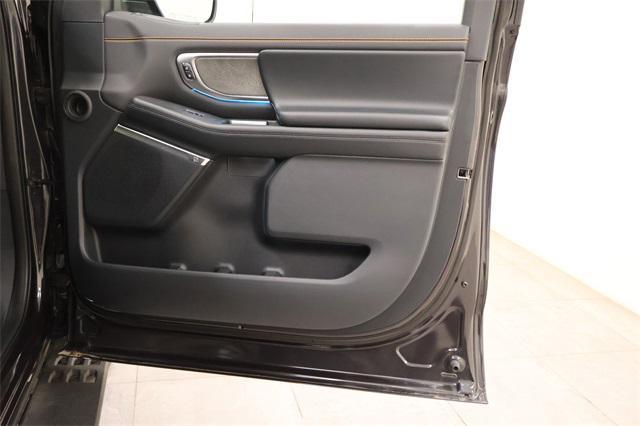 new 2025 Ford Expedition car, priced at $80,375