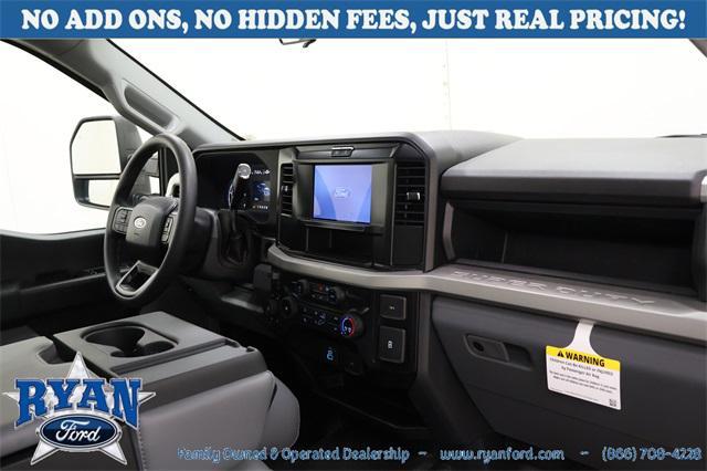 new 2025 Ford F-250 car, priced at $56,765