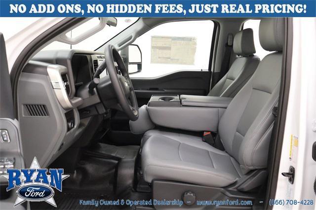 new 2025 Ford F-250 car, priced at $56,765