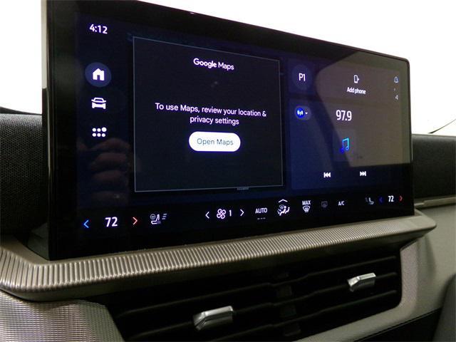 new 2025 Ford Explorer car, priced at $40,872