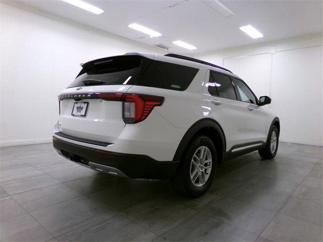 new 2025 Ford Explorer car, priced at $40,872