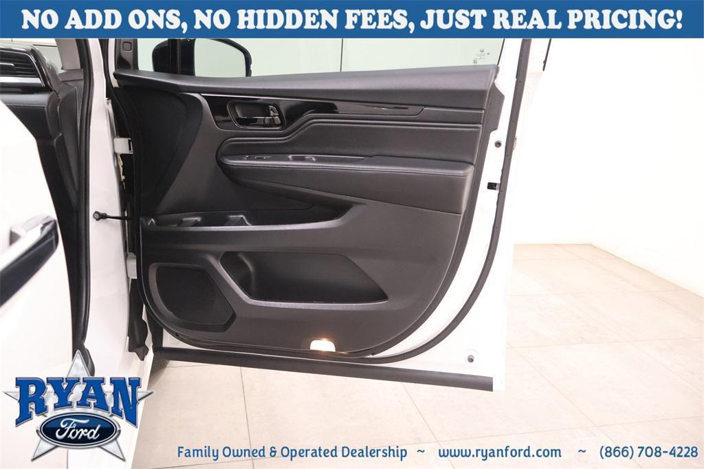 used 2024 Honda Odyssey car, priced at $41,995
