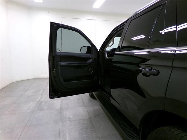 new 2024 Ford Expedition car, priced at $56,372