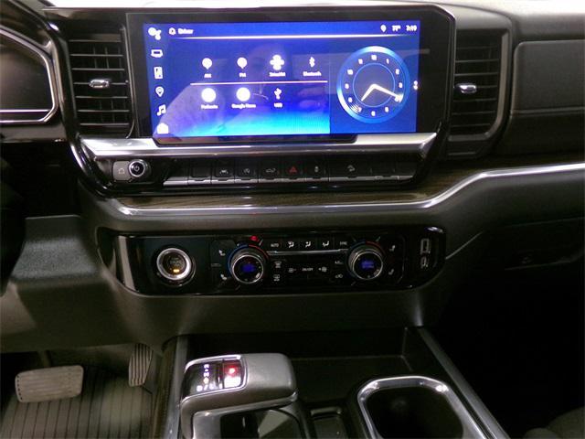 used 2022 Chevrolet Silverado 1500 car, priced at $41,990