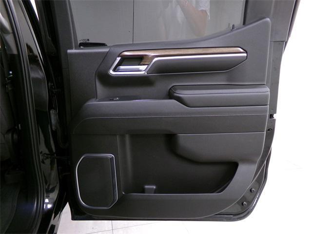 used 2022 Chevrolet Silverado 1500 car, priced at $41,990