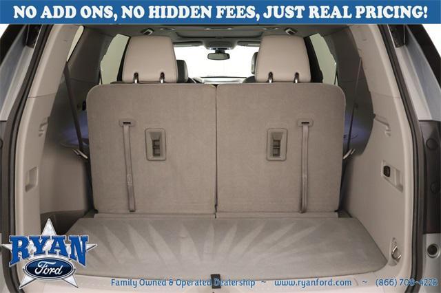 used 2023 GMC Acadia car, priced at $29,956
