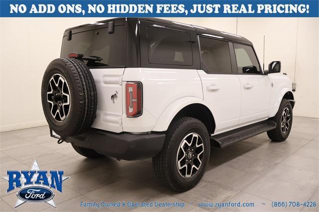 new 2025 Ford Bronco car, priced at $45,572