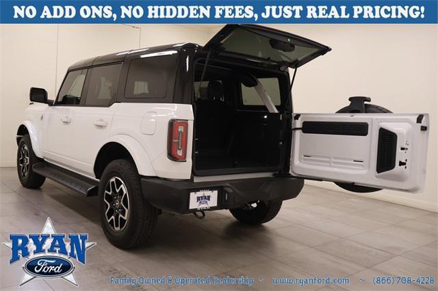 new 2025 Ford Bronco car, priced at $45,572