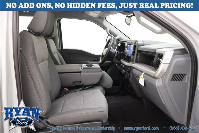 new 2025 Ford F-250 car, priced at $67,294