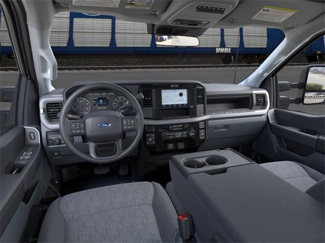 new 2025 Ford F-250 car, priced at $67,294