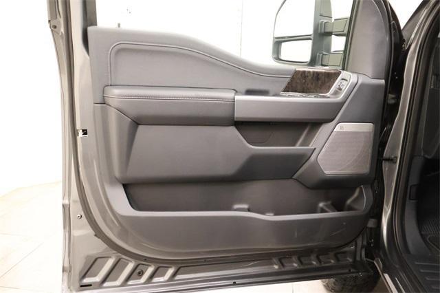 new 2025 Ford F-250 car, priced at $73,692