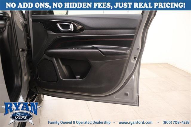 used 2022 Jeep Compass car, priced at $18,995