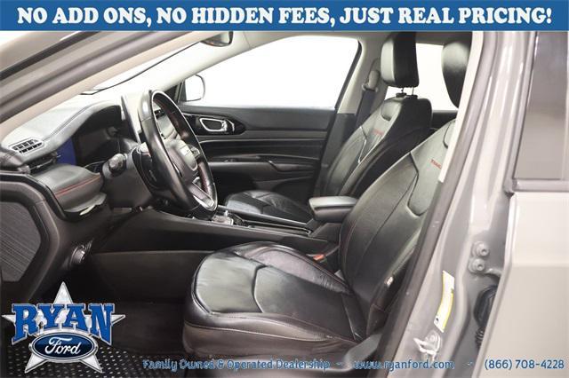 used 2022 Jeep Compass car, priced at $18,995
