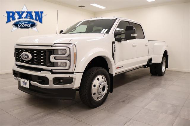 new 2025 Ford F-450 car, priced at $92,265