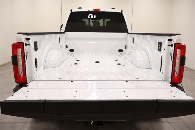 new 2025 Ford F-450 car, priced at $92,265
