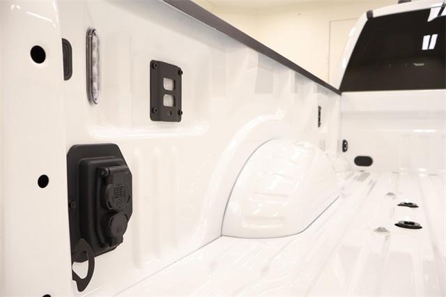 new 2025 Ford F-450 car, priced at $92,265