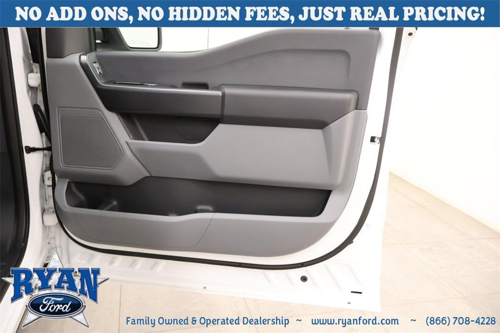 new 2025 Ford F-150 car, priced at $37,995