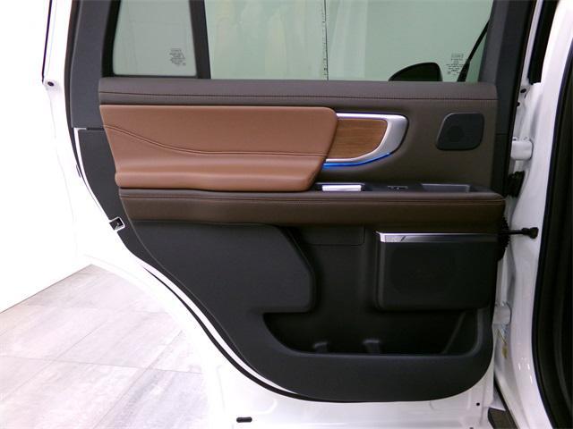 new 2025 Ford Expedition car, priced at $86,345