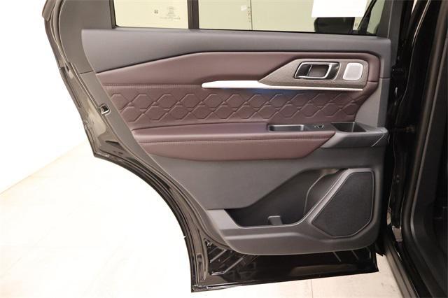 new 2025 Ford Explorer car, priced at $54,878