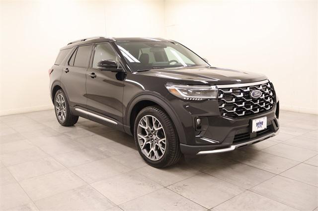 new 2025 Ford Explorer car, priced at $54,878