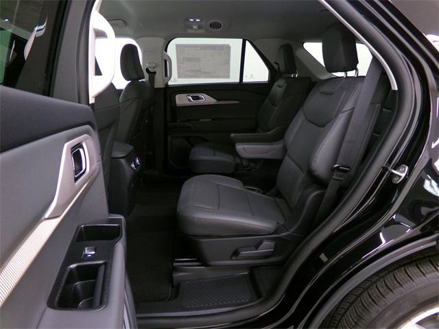new 2025 Ford Explorer car, priced at $41,207